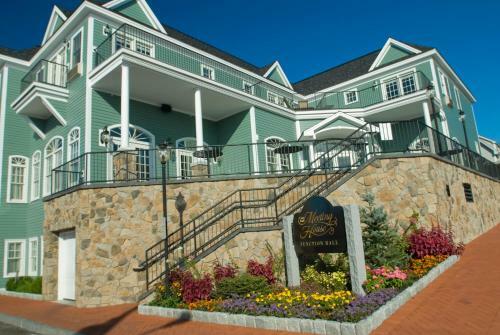 Union Bluff Hotel