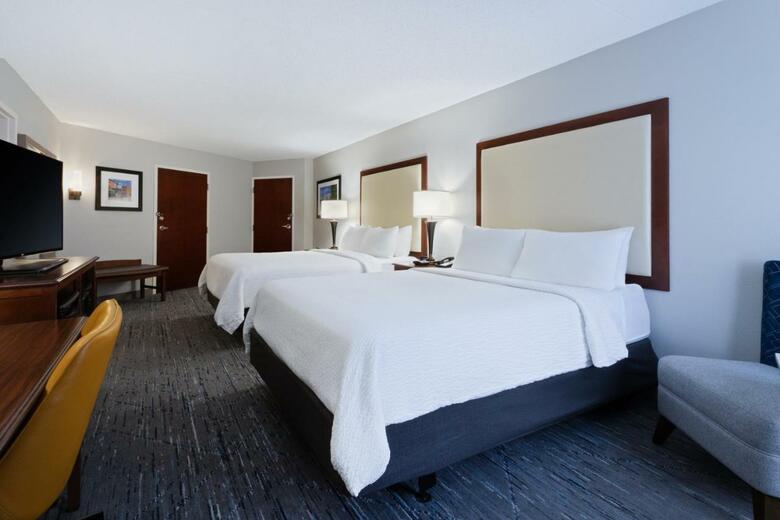 Hotel Holiday Inn Express & Suites Cincinnati Riverfront