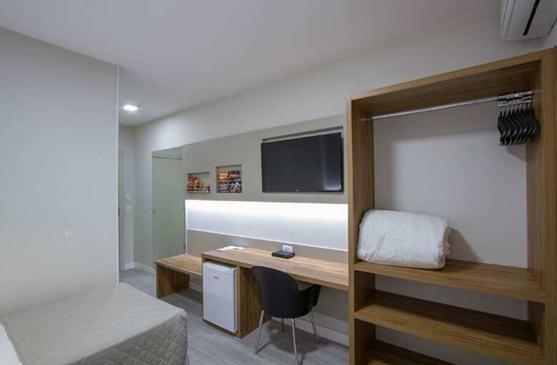 Hotel Le Canard Joinville