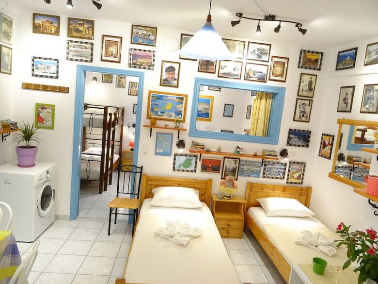 Kontaratos Studios & Apartments