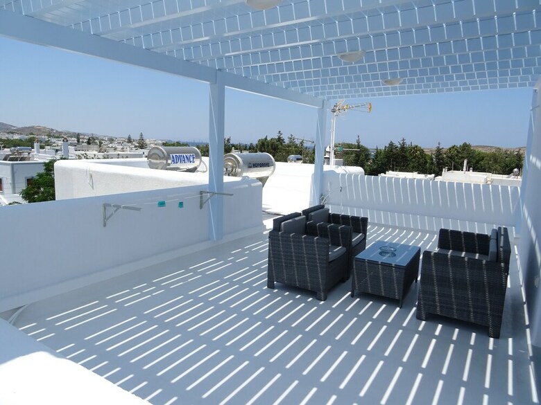 Kontaratos Studios & Apartments