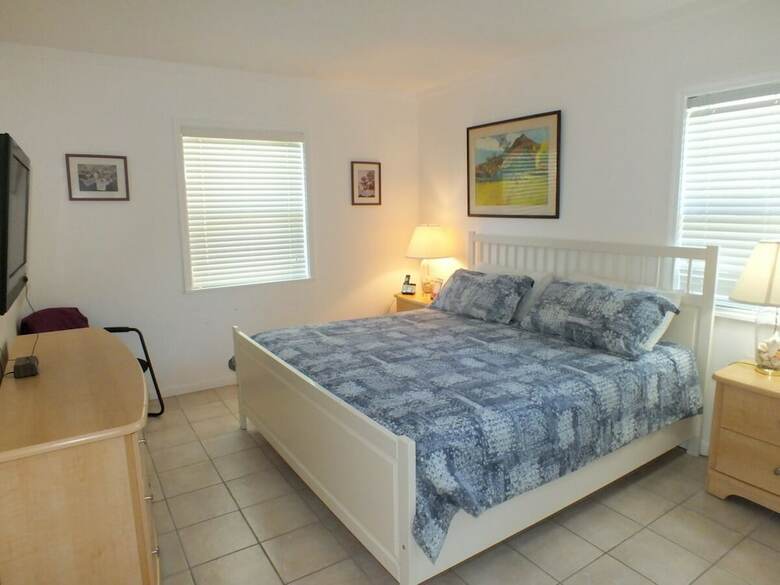Hotel Holiday Isle Yacht Club