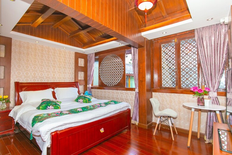 Posada Lijiang Muyunju Inn