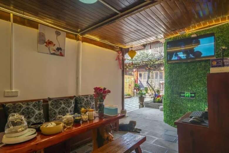 Posada Lijiang Muyunju Inn