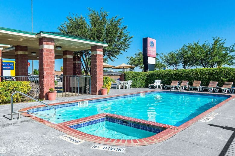 Hotel Comfort Suites Lubbock