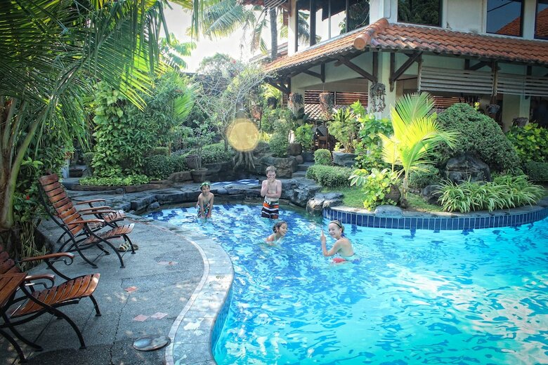 Duta Garden Hotel