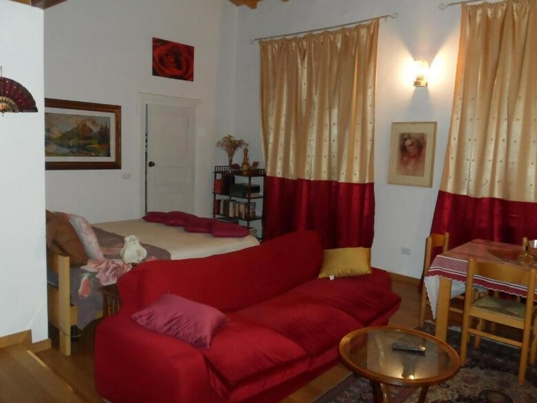 Bed & Breakfast Palazzo Barli