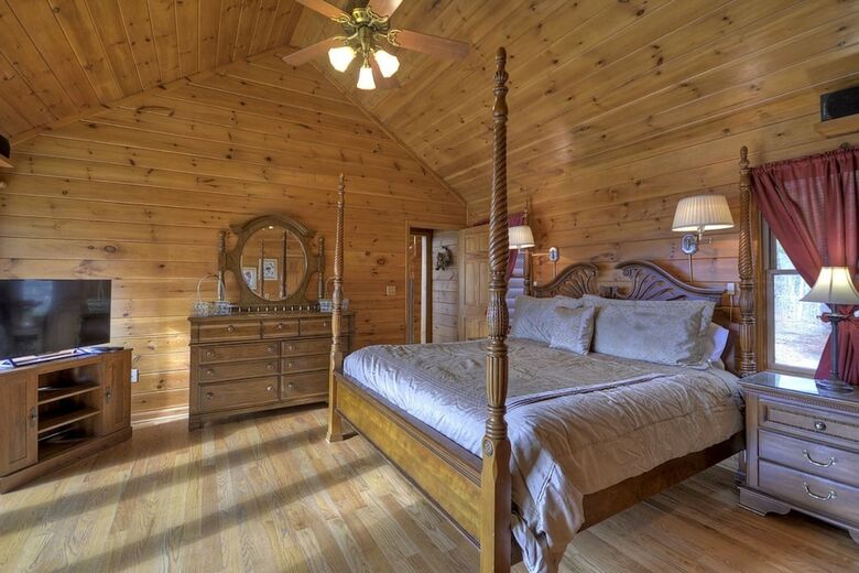 Cabana Mountain Serenity