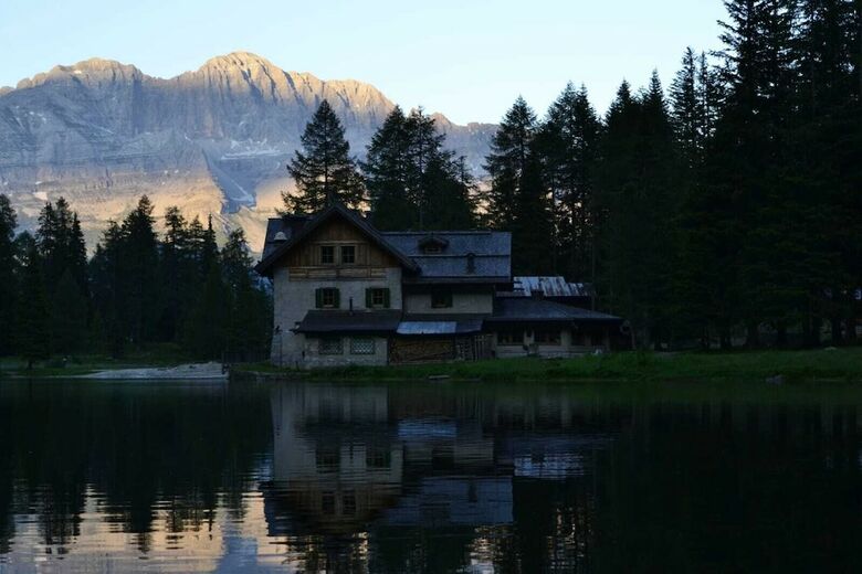 Posada Rifugio Lago Nambino