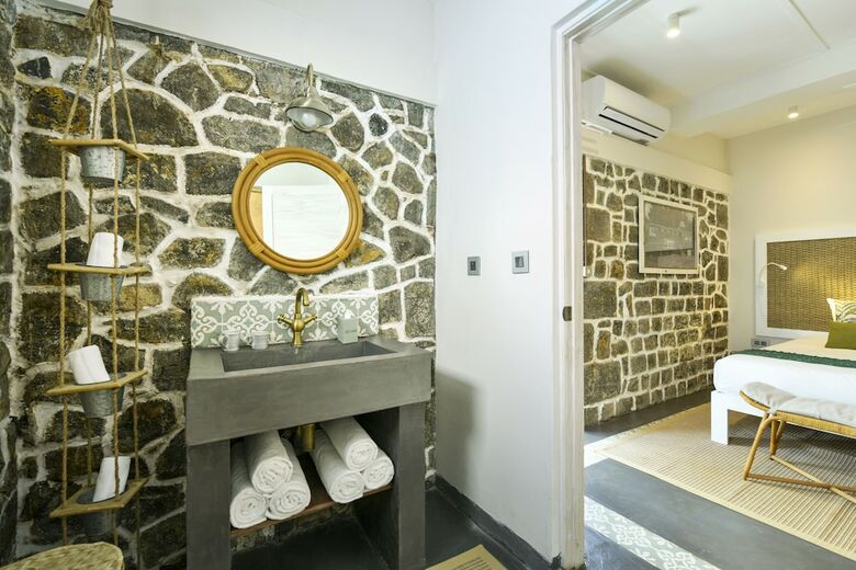 Hotel Kaz'alala Hosted B&B
