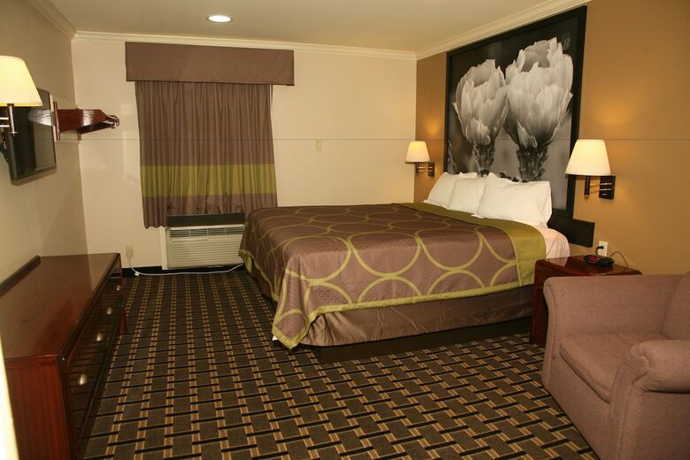 Motel Super 8 By Wyndham Tyler Tx