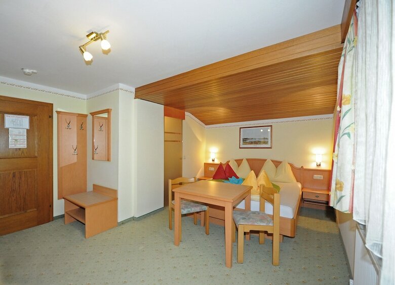 Bike & Ski Hotel Unterellmau