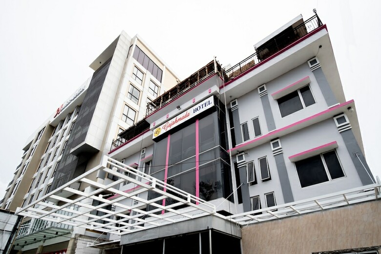 Oyo 487 Gajah Mada Hotel