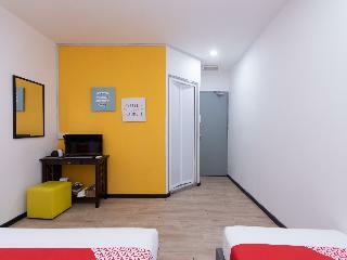 Hotel Oyo 89398 Doorbellz