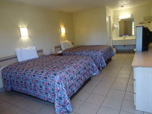 Motel Super 6 Inn & Suites Pensacola