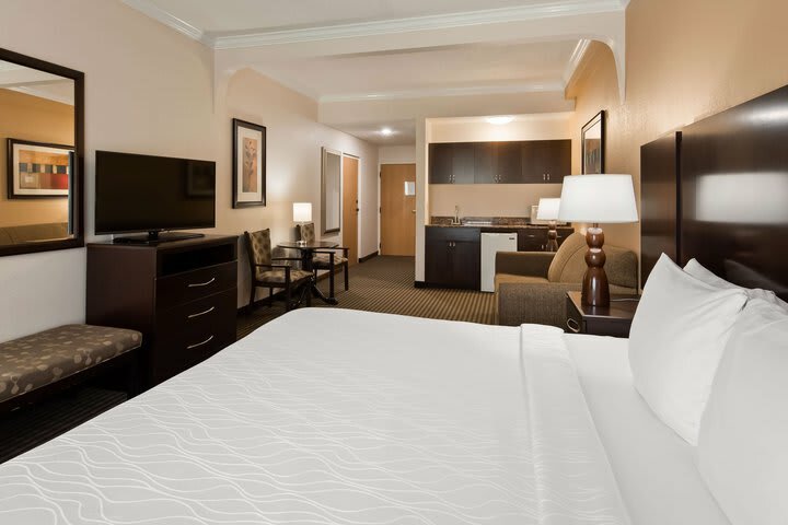 Hotel Best Western Plus Ambassador Suites Venice