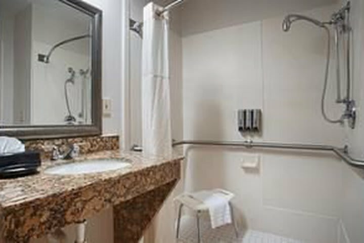 Hotel Best Western Plus Ambassador Suites Venice