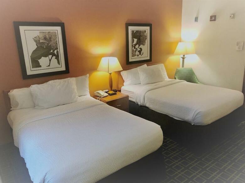 Hotel Fairfield Inn & Suites By Marriott Brunswick Freeport
