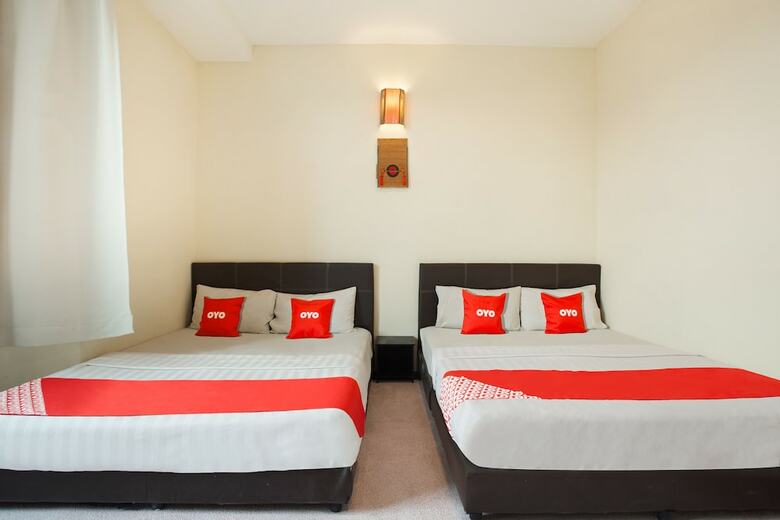 Oyo 44116 Sk Hotel 2