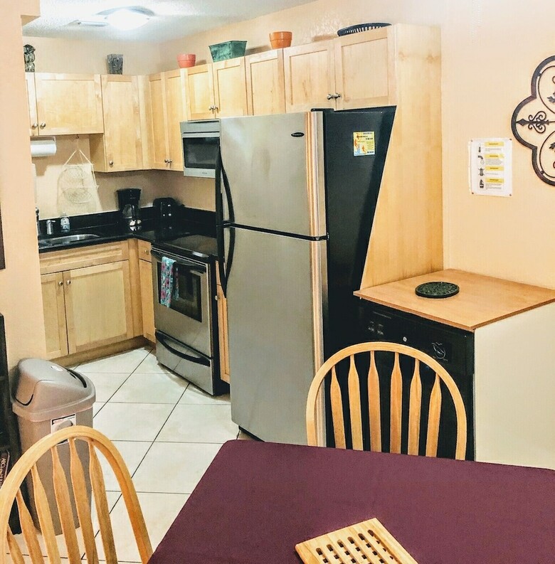 St.pete Beach Condo - 5 Min Walk To Beach