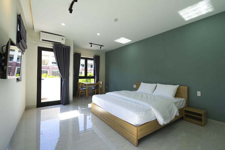 Vin Apartment