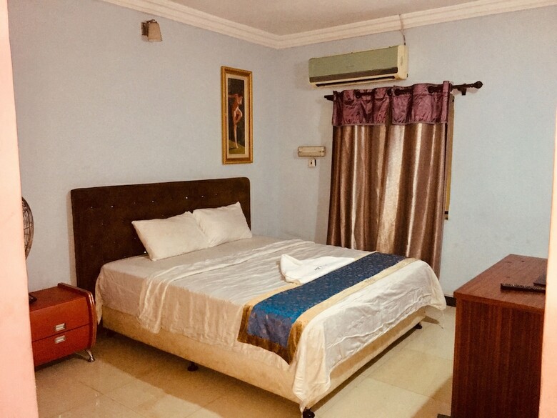 Golden Home Inn Hotel & Suites