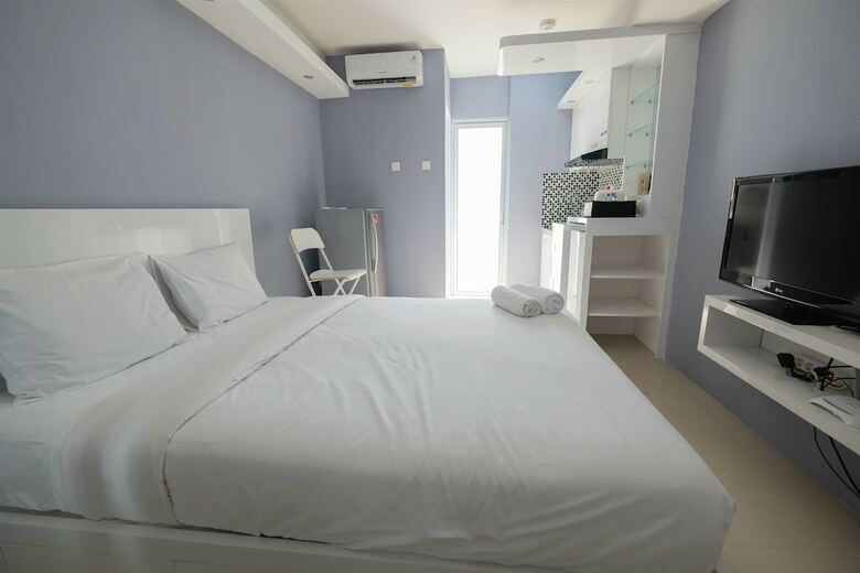 Best Deal Studio Bassura Apartment