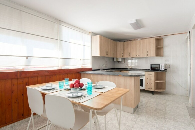 Malagasuite City Center Arango Apartment