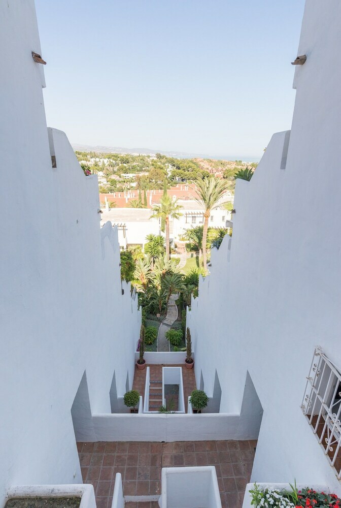 Malagasuite Marbella Solarium & Pool Apartment