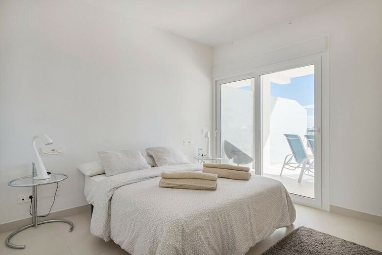 Malagasuite Luxury Resort Higueron Apartment