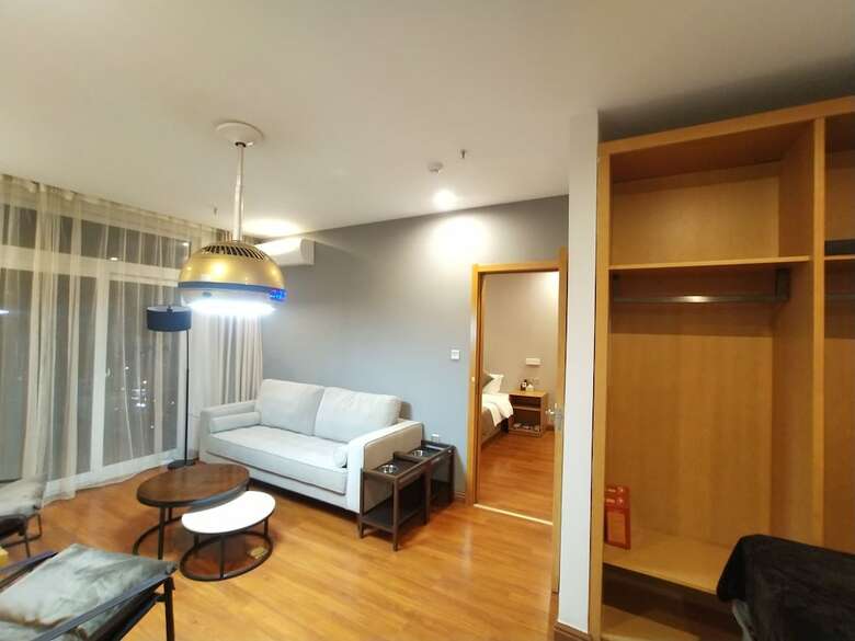Kbl Hotel