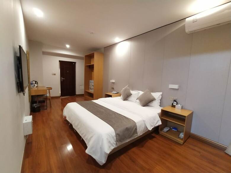 Kbl Hotel