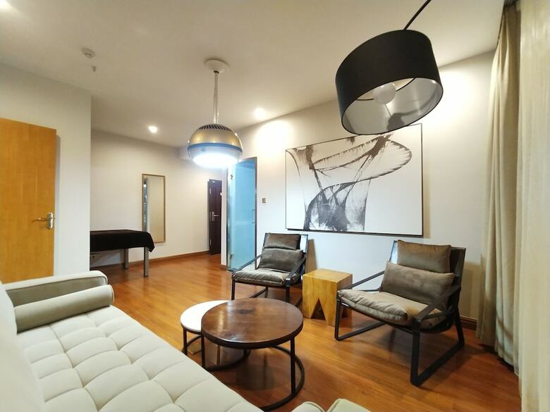 Kbl Hotel