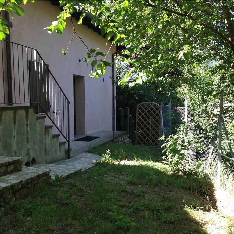 Agroturismo Agriturismo Zafferano E Dintorni