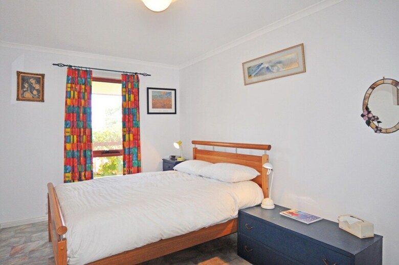 Beilby Beach Cottage - Free Wifi & Foxtel - Pet Friendly