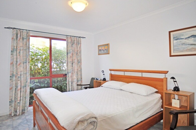 Beilby Beach Cottage - Free Wifi & Foxtel - Pet Friendly