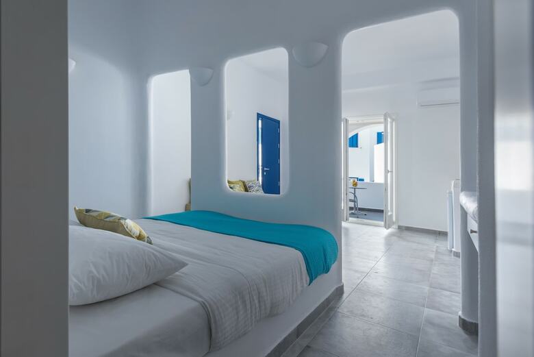 Anemomilos Hotel & Apartments