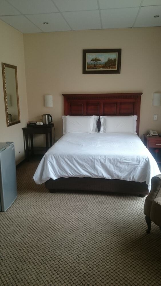 Hotel Global Village Guest House