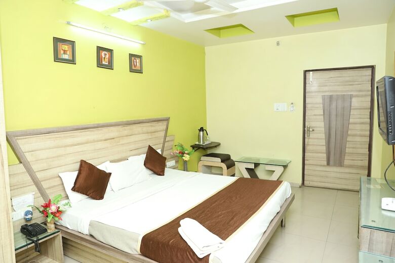 Hotel Ankit Residency