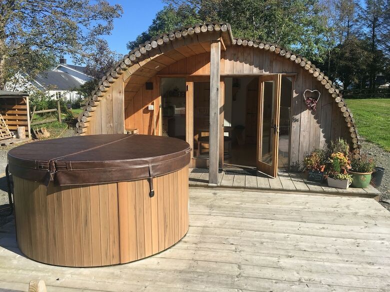 Brynllwyd Glamping