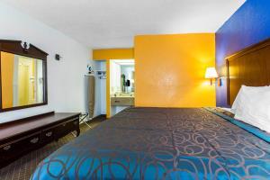 Hotel Rodeway Inn & Suites Macon