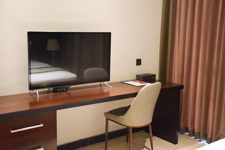 Ruvisha Beach Hotel