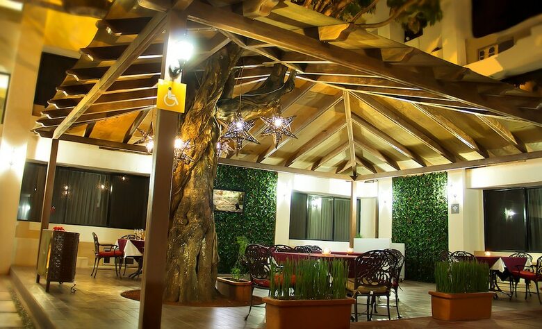 Eh Ejecutivo Urban Hotel