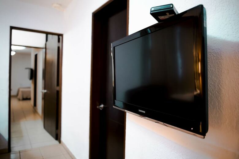 Eh Ejecutivo Urban Hotel