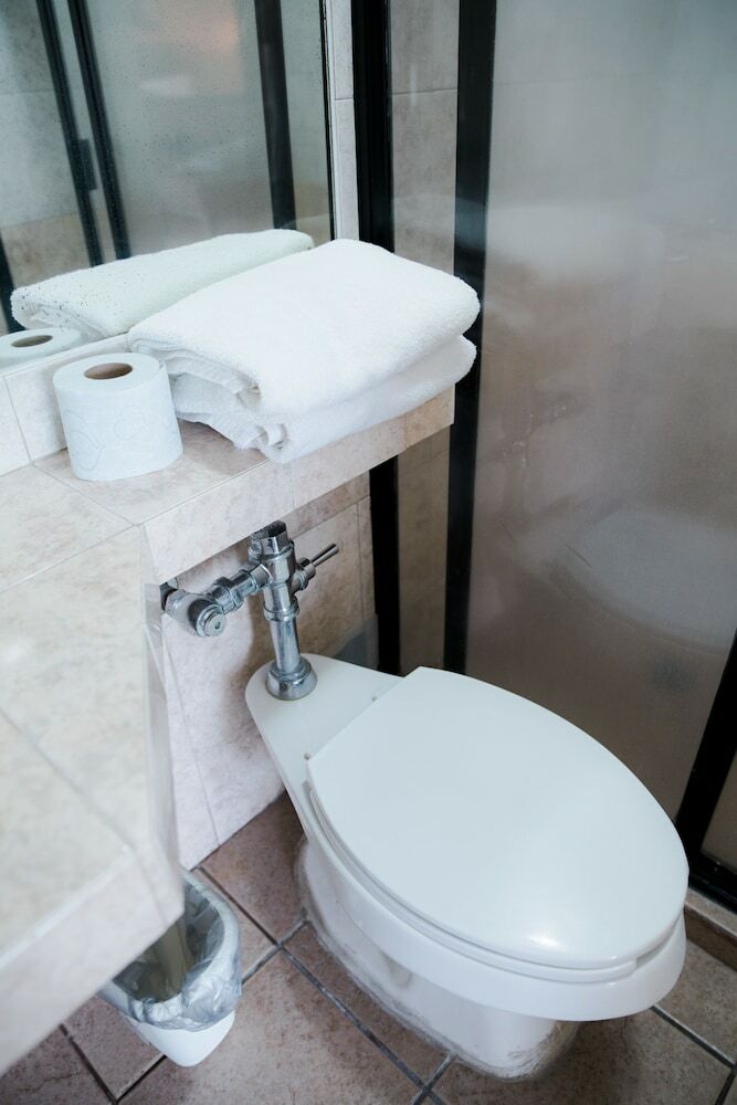 Eh Ejecutivo Urban Hotel