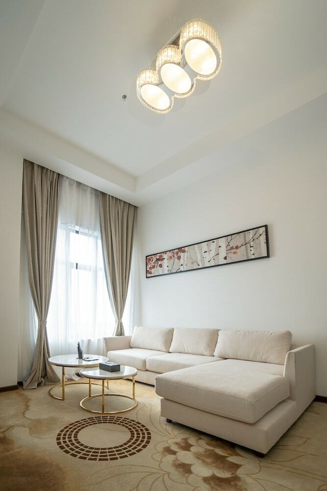 Hotel Sanchaung