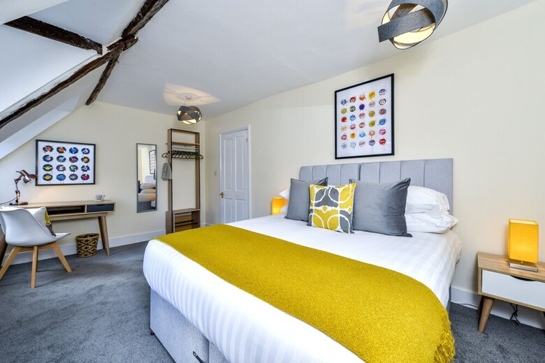 Apartamentos Central Stamford Living By Vose Nights