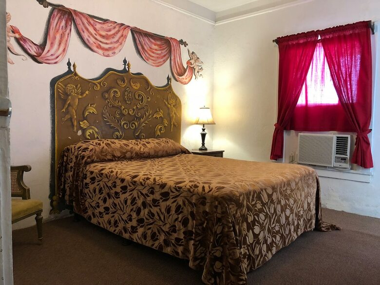 Motel Amargosa Opera House