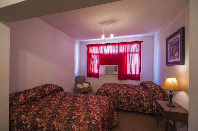 Motel Amargosa Opera House