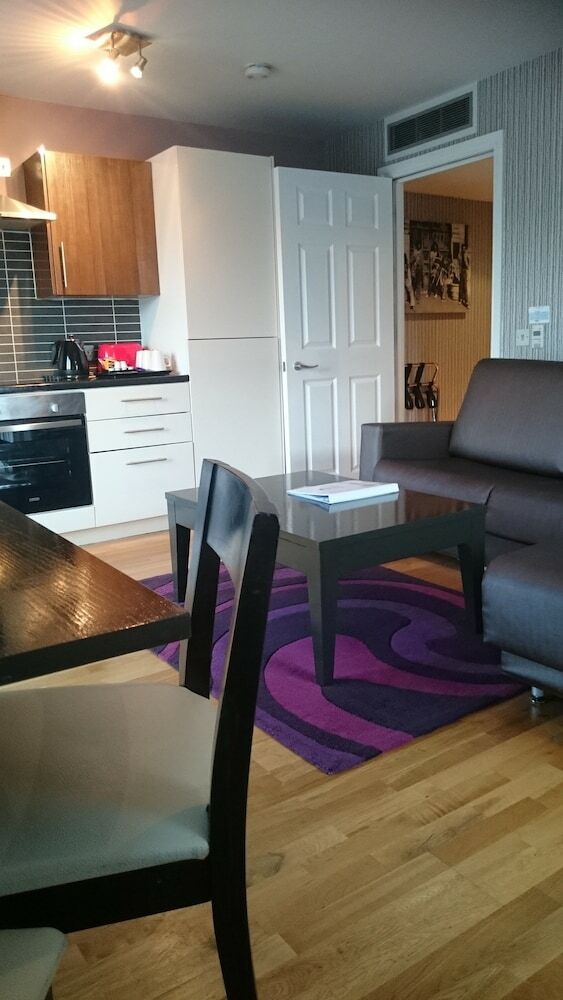 Apartamentos Maitrise Suites